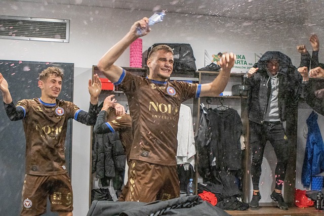 部不惜重金 部不惜重金